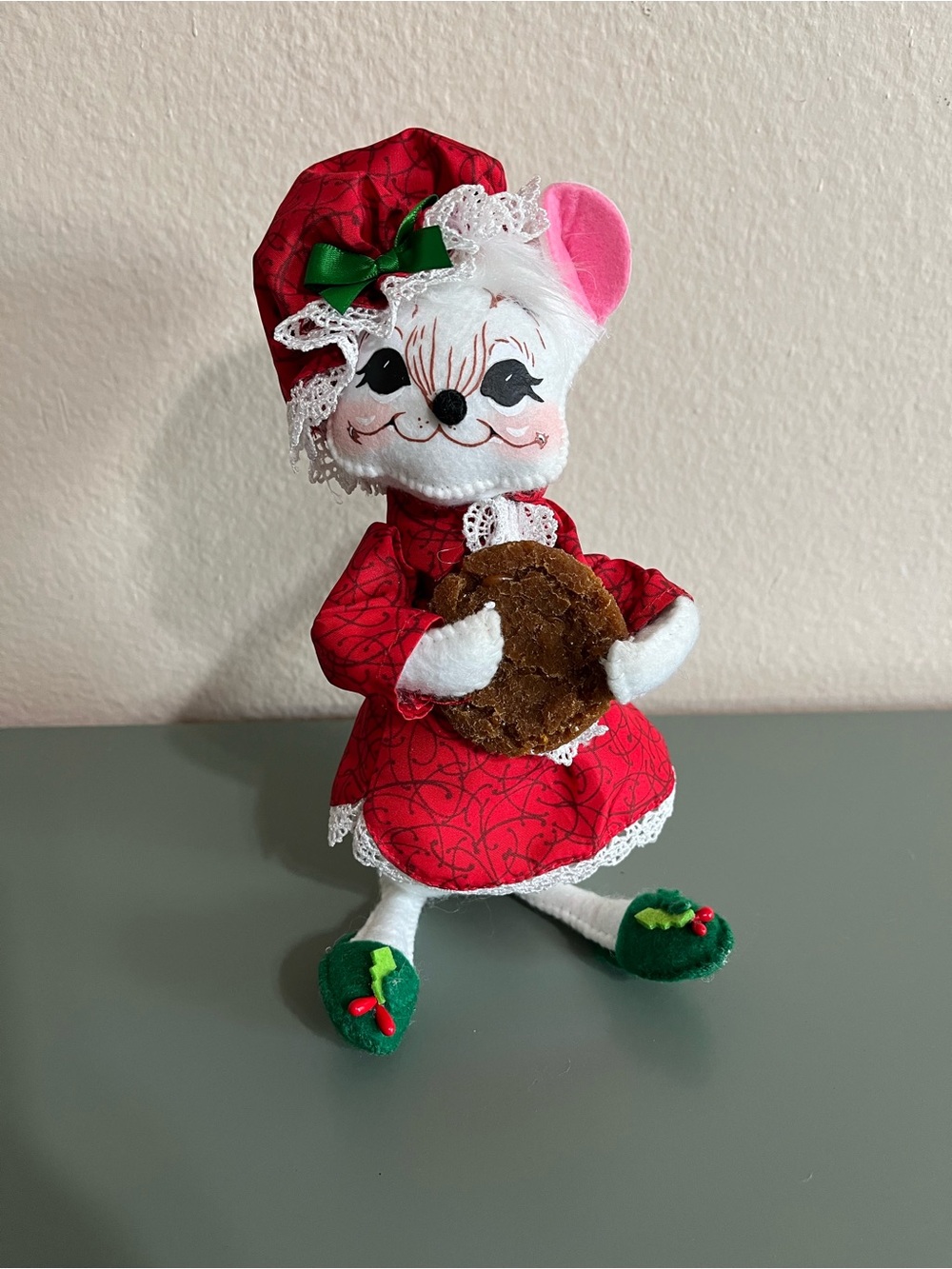 Annalee 2020 8” Christmas Whimsy Nightshirt Girl Figurine